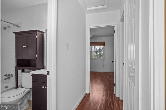 Building Photo - 2394 Cloudcroft Square