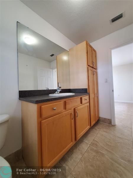 Building Photo - 11527 Royal Palm Blvd