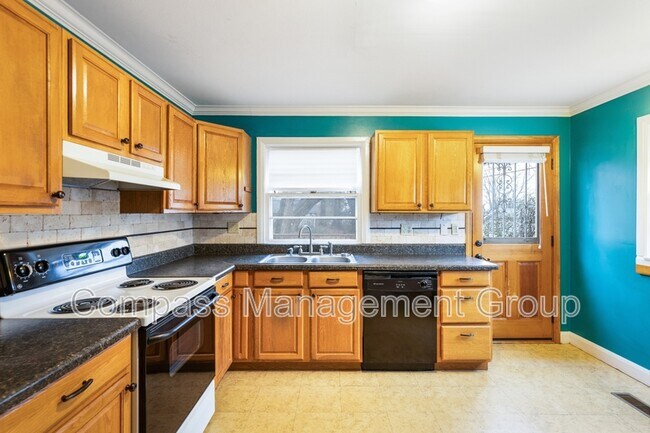 Building Photo - 611 W Glenwood Ave NE