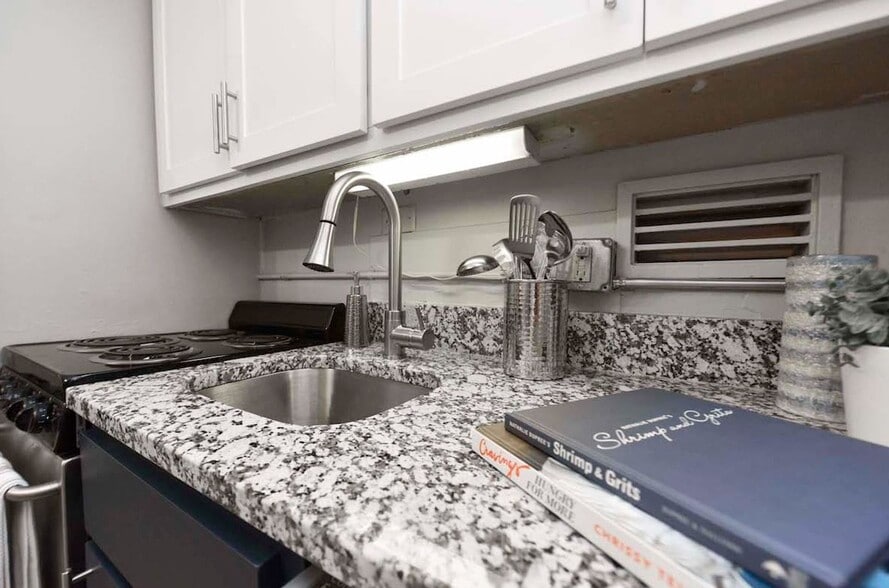 Interior Photo - The Flats of Jackson Square Discover Our Studio, 1, & 2-Bedroom Flats and Lofts in Oak Ridge, TN