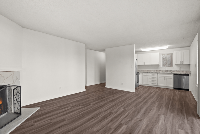 2 Bed 1.5 Bath Deluxe - 875 Sq Ft - Bay Ridge Apartments