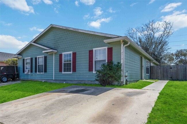 Building Photo - 5315 Cherie Crest Ct