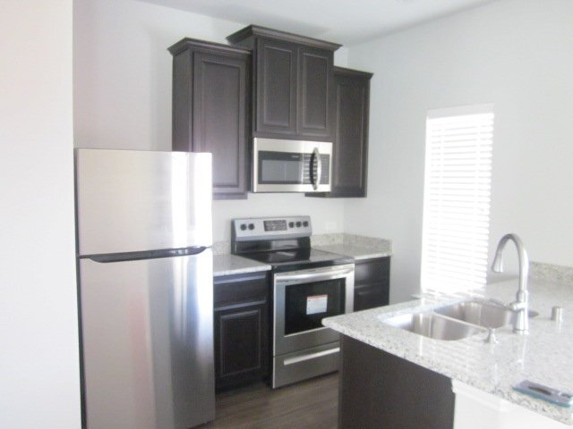 Building Photo - 1416 Warringwood Dr