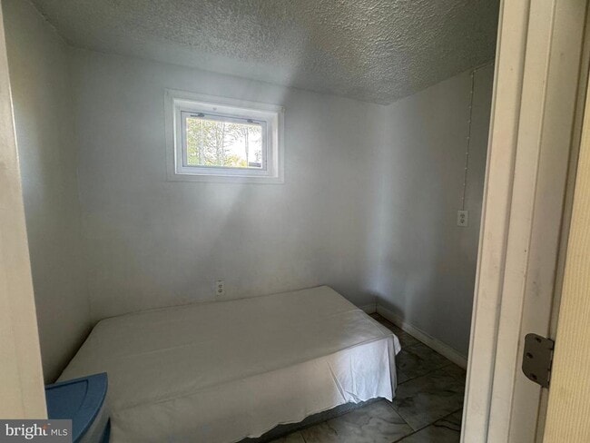 Building Photo - 13770 Musket Ct
