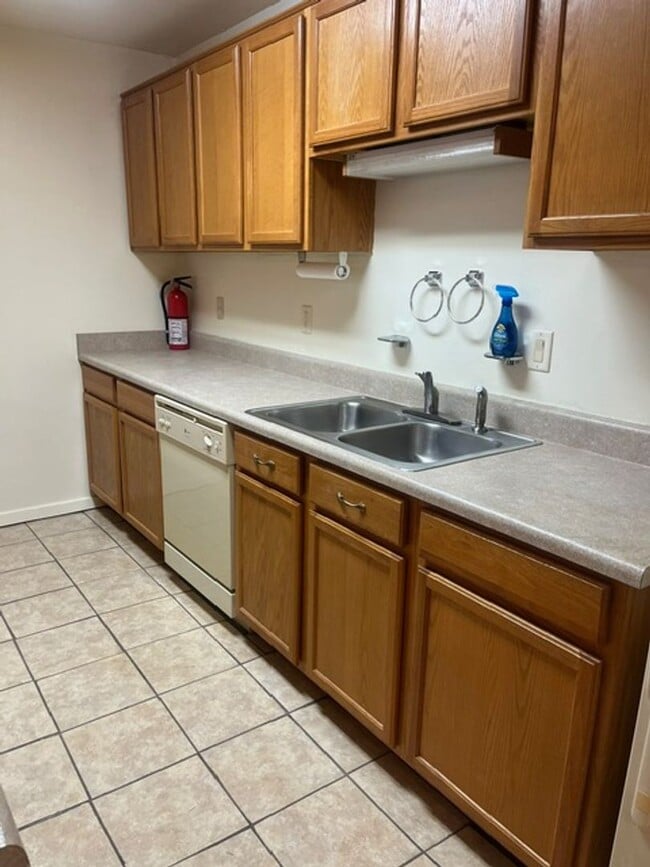 Building Photo - *** 2 bedroom /1 bath in Prescott Valley ***