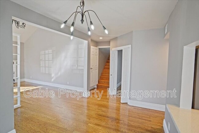 Building Photo - 26020 Moreno Dr