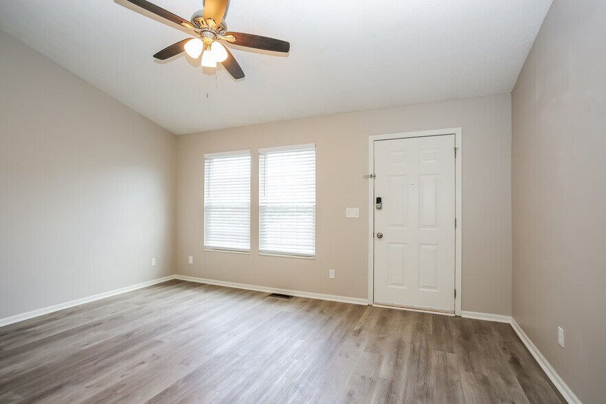 Building Photo - 1512 Berkhard Dr
