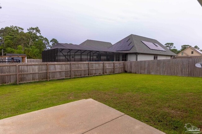 Building Photo - 841 Oak Aly