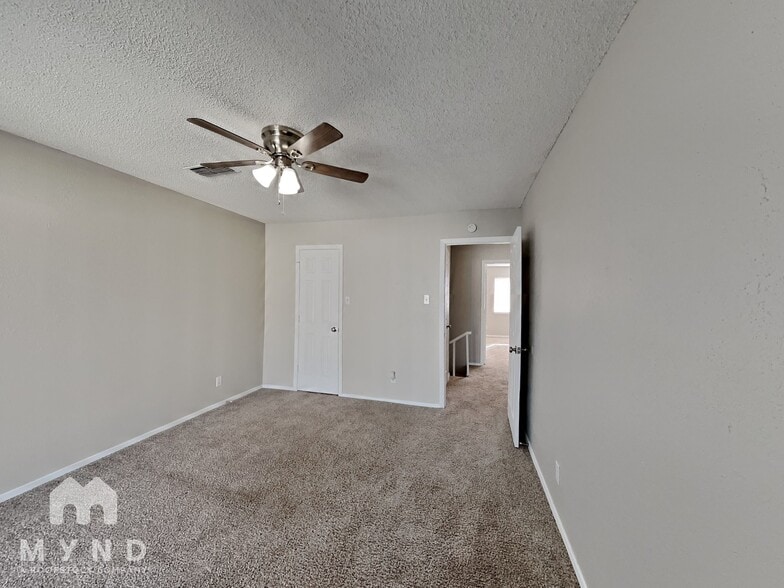 Building Photo - 6212 Geneva Ave