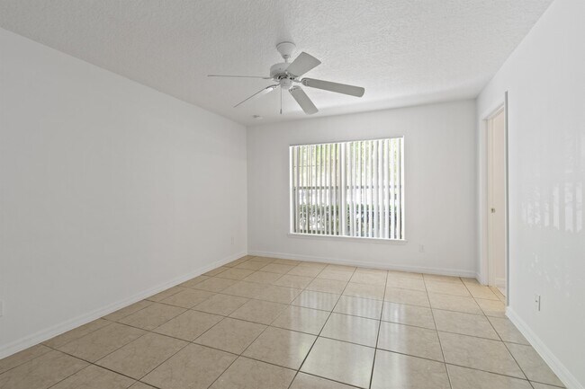 Building Photo - 108 Sundown Ct