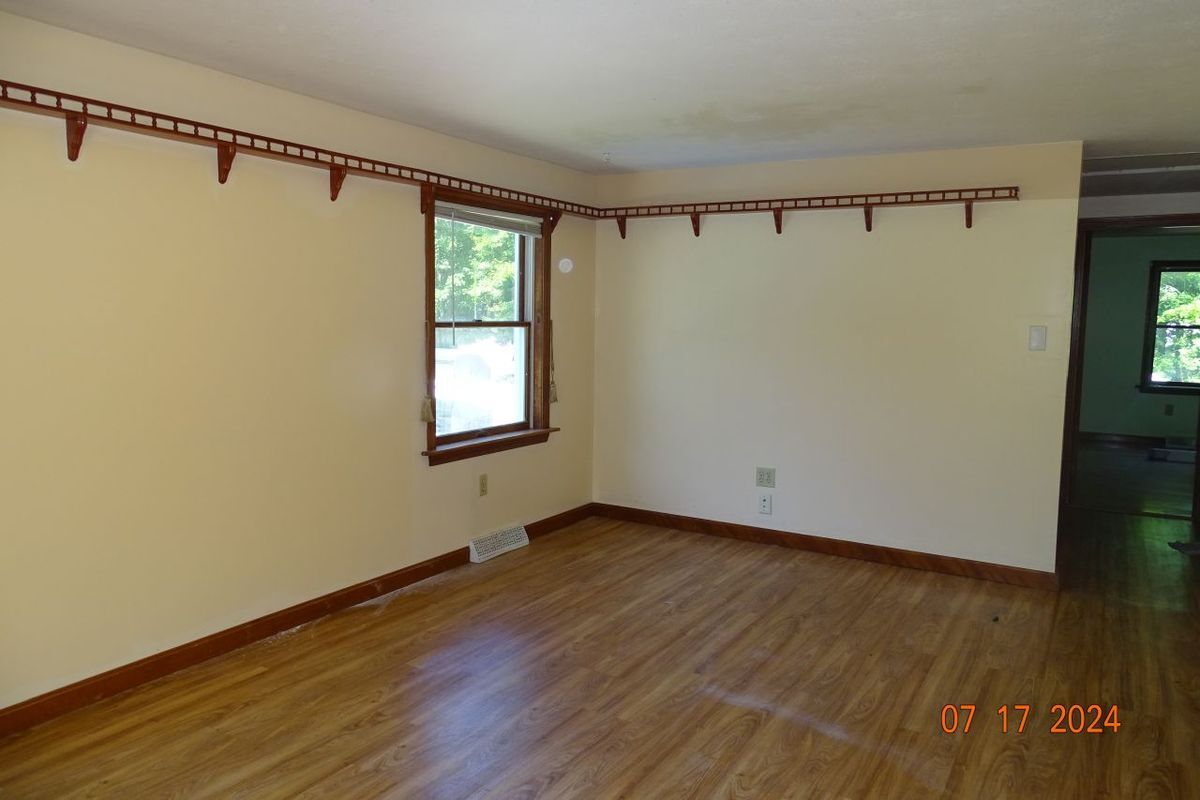 Building Photo - 410 Bald Hill Rd