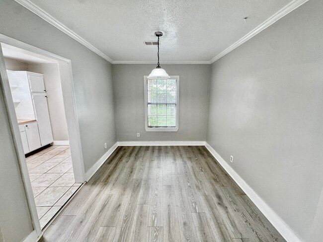 Building Photo - 2708 Filmore Ave