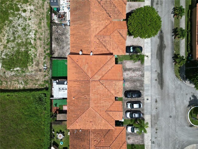 Building Photo - 10937 SW 181st Terrace