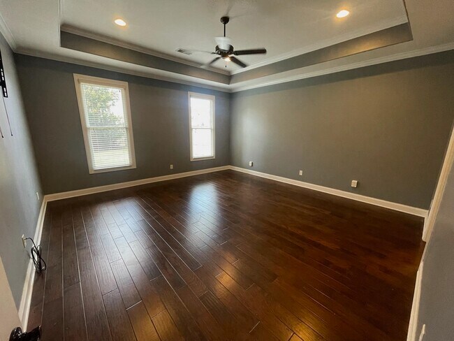 Building Photo - 556 Althea Ln