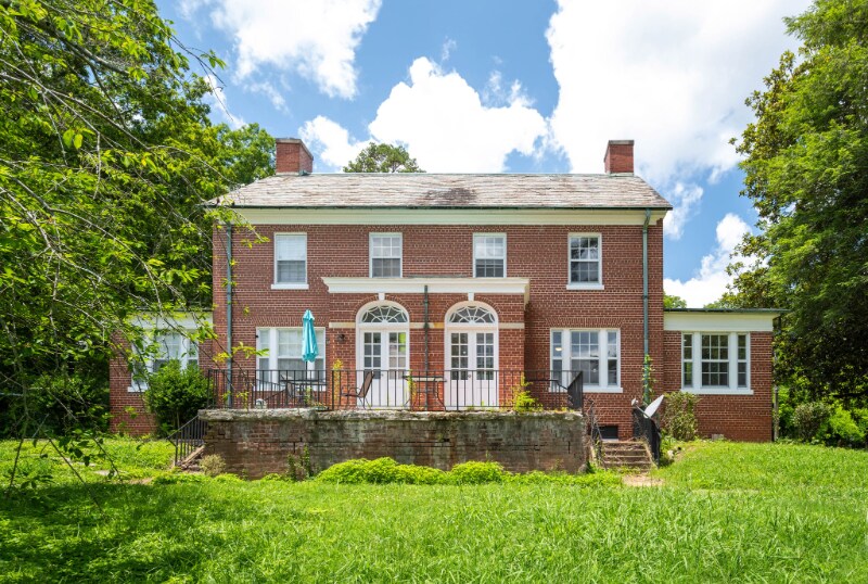 Building Photo - 500a N Thomas Rd