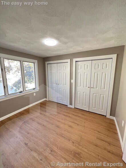 Building Photo - 141 Albion St