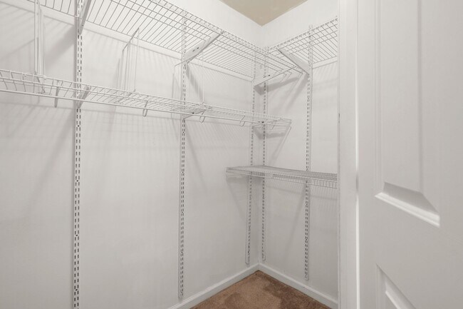 Building Photo - 27723 Crozet Dr