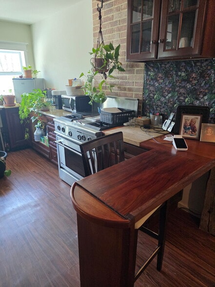 Kitchen - 2027 Slaterville Rd