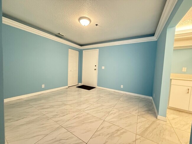 Building Photo - 950 S Kanner Hwy