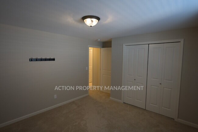 Building Photo - 3 bed 2 bath in Jennies Meadow, Sequim