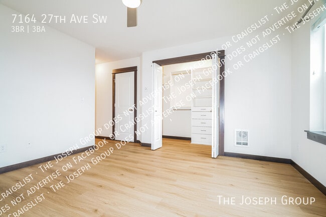 Building Photo - 7164 27th Ave SW