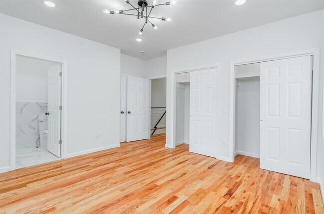 Building Photo - 85 Myrtle Ave