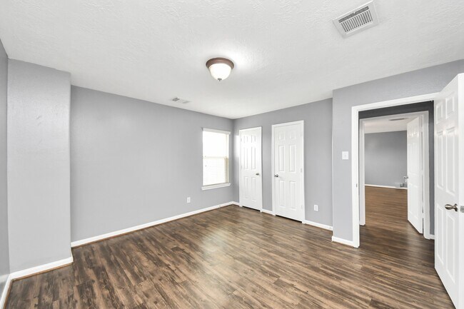 Building Photo - 19215 Terra Forest Ct
