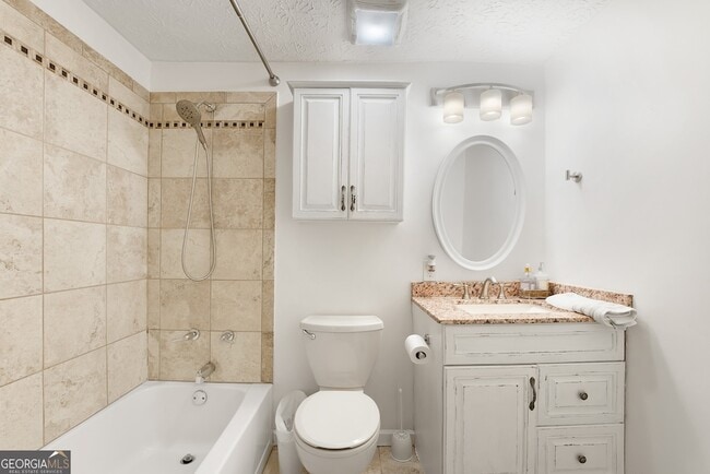 Building Photo - 203 Loblolly Ct
