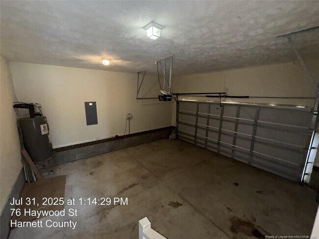 Building Photo - 76 Haywood St