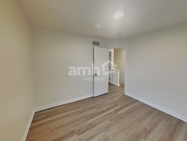 Building Photo - 8331 Priestley Dr