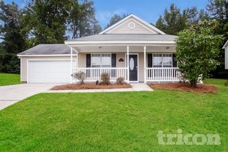 Building Photo - 141 Whixley Ln