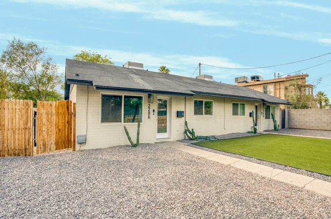 Primary Photo - 2206 N 26th St