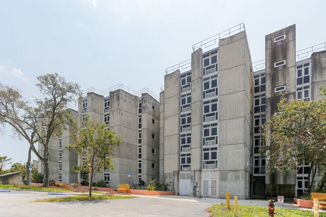 Building Photo - Smathers Plaza I