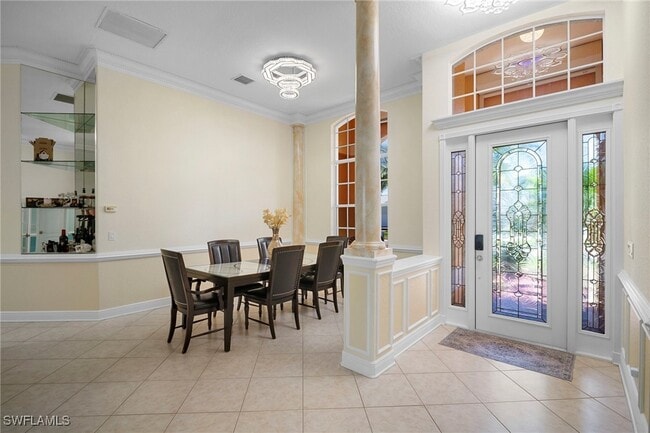 Building Photo - 5024 SW 8th Pl