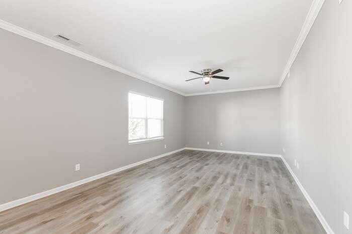 Building Photo - 15346 Keech Ct