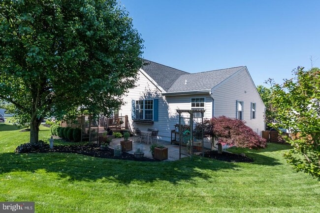 Building Photo - 19 Patriot Ct