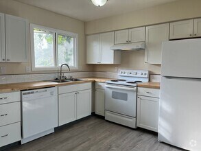 Building Photo - Rabbit Creek North - Exceptional Living