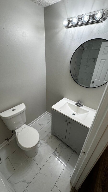 Building Photo - 4264 Double Tree St