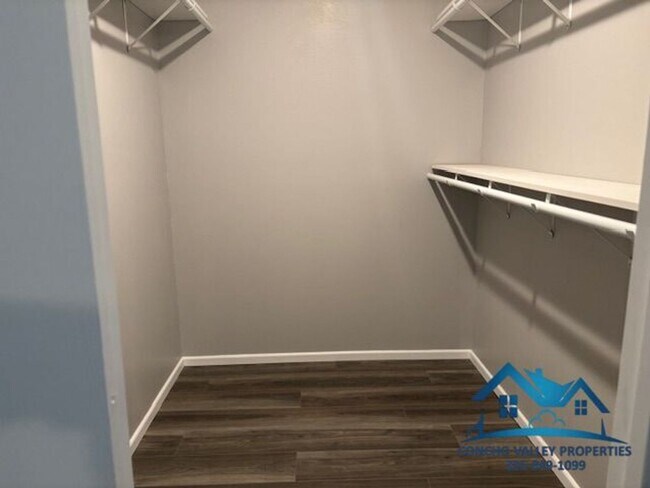 Building Photo - For Rent - 5 Bedroom/ 2 Bathroom in Santa Rita