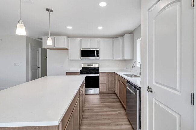 Building Photo - Beautiful 4-Bedroom Rental with Modern Upgrades and RV Parking!