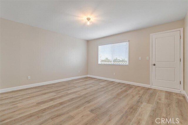 Building Photo - 8654 Orange Ave