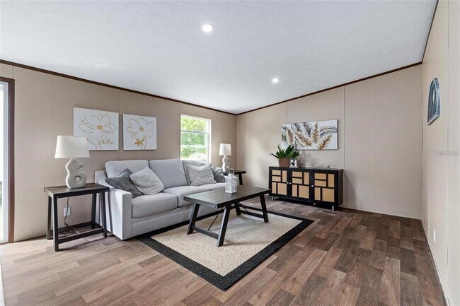 Building Photo - 8150 Cherokee Rd