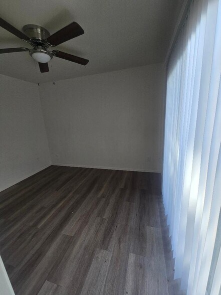 Building Photo - 4360 10th St