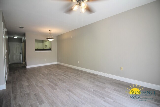 Building Photo - Beautiful 2 Bedroom Unit in Bluewater Bay
