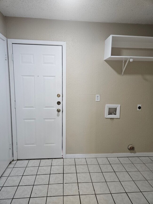 Building Photo - 1508 Kimberly Ln