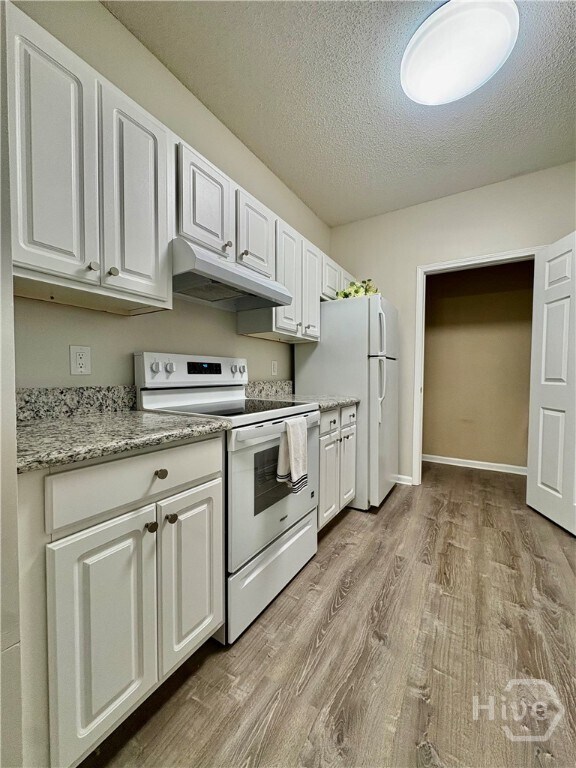 Building Photo - 4203 Walden Park Dr