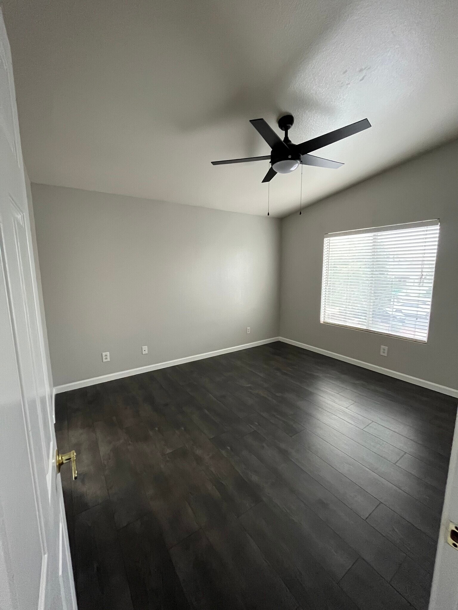 Building Photo - 6385 Dan Blocker Ave