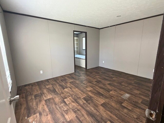 Building Photo - 5700 Bell Rd