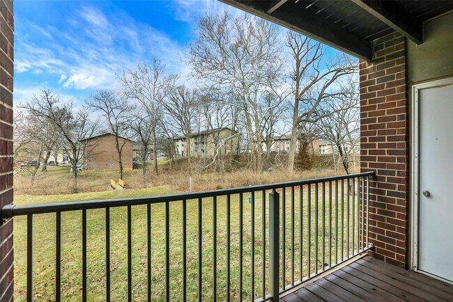 Building Photo - 3771 Cornell Dr