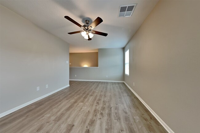 Building Photo - 16805 Northern Flicker Trail